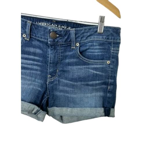 Denim & Co Dark Rinse Distressed Cut Off Denim Jean Shorts Women's Sz 12 - Picture 3 of 7